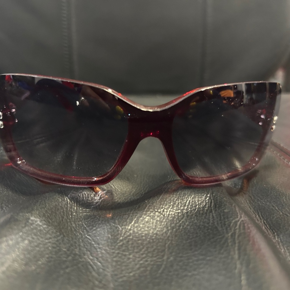 UNIONBAY Burgundy Sunglasses